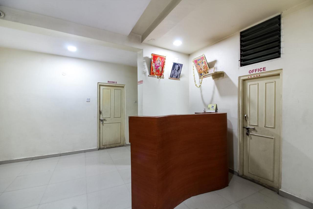 Spot On 40972 Hotel Gurubaksh Rampur  ภายนอก รูปภาพ