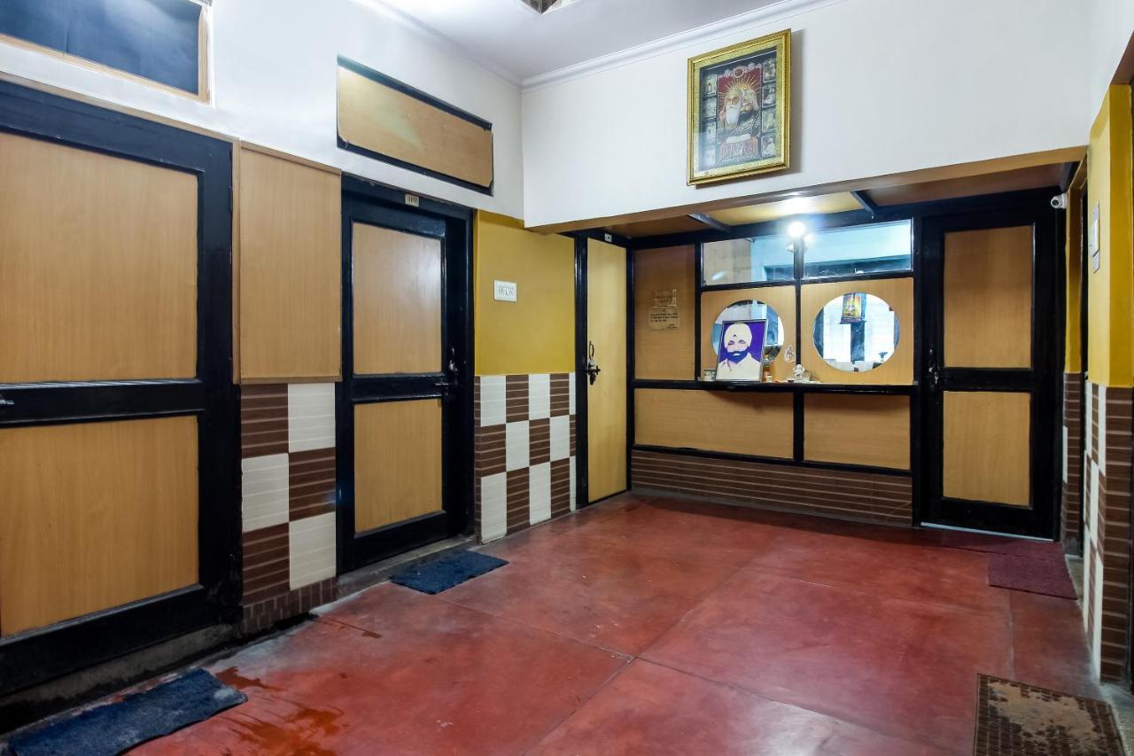 Spot On 40972 Hotel Gurubaksh Rampur  ภายนอก รูปภาพ